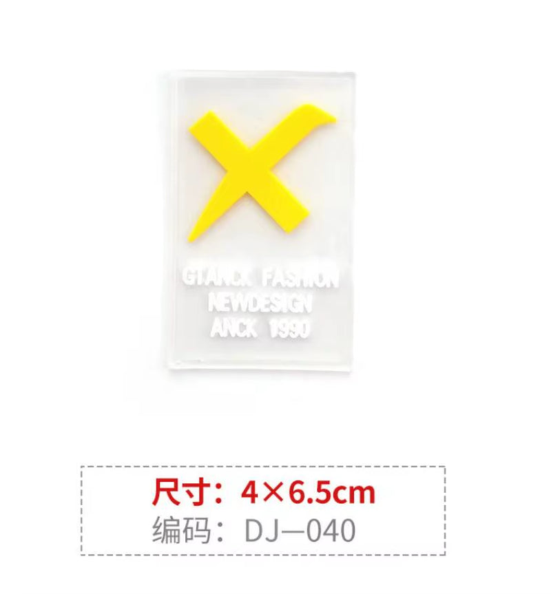 1 Piece Small Size Need Hand-Sewn Color PVC Soft Label, Rubber Label Patch Stickers, Clothes T-Shirt Hole Cloth Patch